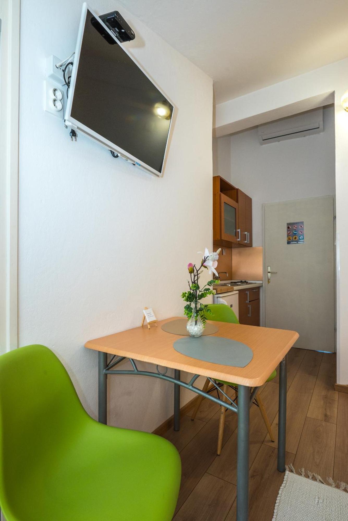 Apartments Marija Makarska Exterior photo